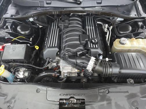 Pitch Black Clearcoat 2022 Dodge Charger Scat Pack