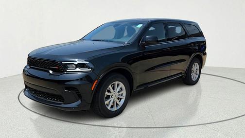 DB Black Crystal Clearcoat 2026 Dodge Durango GT