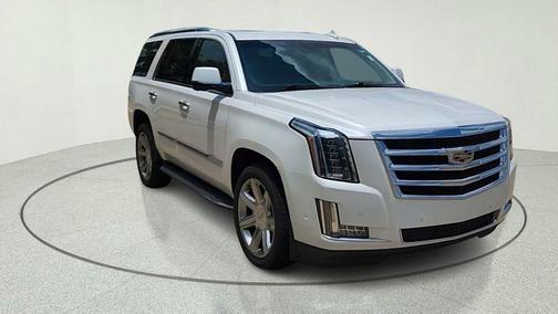 Crystal White Tri-Coat 2019 Cadillac Escalade Luxury