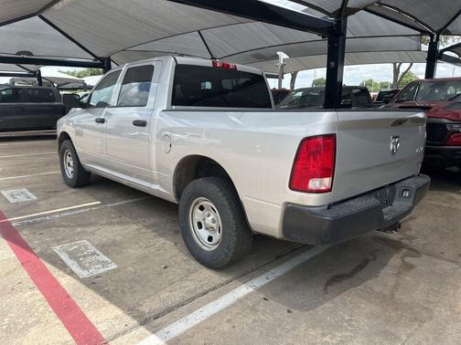 Bright Silver Clearcoat Metallic 2018 RAM 1500 ST