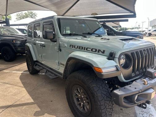 Earl Clearcoat 2023 Jeep Wrangler Rubicon 392