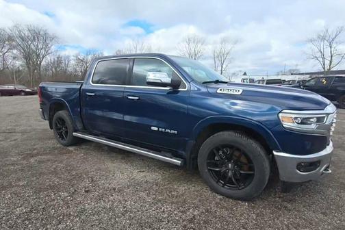 Patriot Blue Pearlcoat 2019 RAM 1500 Longhorn