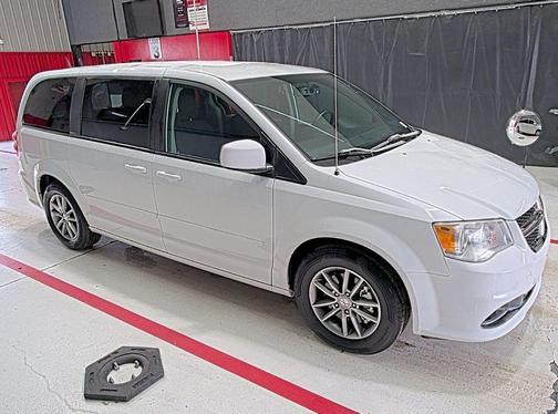 2016 Dodge Grand Caravan AVP/SE