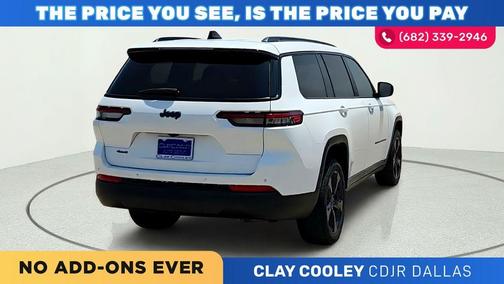 Bright White Clearcoat 2023 Jeep Grand Cherokee L Laredo