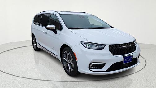 2026 Chrysler Pacifica Pinnacle