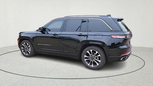 2023 Jeep Grand Cherokee Overland