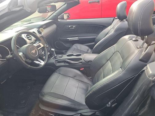 2016 Ford Mustang EcoBoost Premium