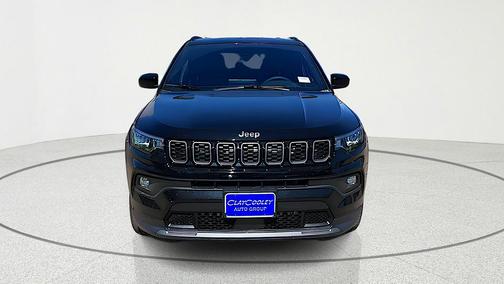 Diamond Black 2026 Jeep Compass Latitude
