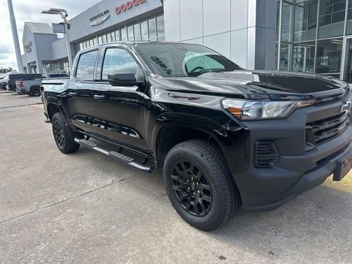 Black 2026 Chevrolet Colorado WT