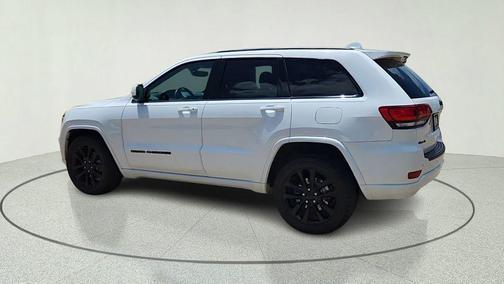 Bright White Clearcoat 2020 Jeep Grand Cherokee Altitude