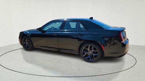 Gloss Black 2021 Chrysler 300 S