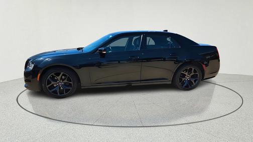Gloss Black 2021 Chrysler 300 S