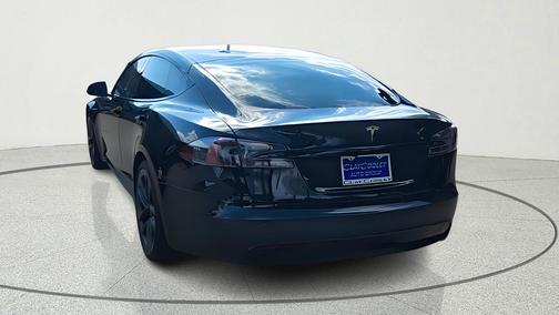 2022 Tesla Model S Base