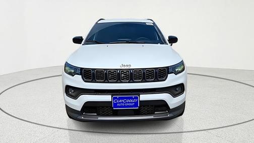Bright White Clearcoat 2026 Jeep Compass Latitude