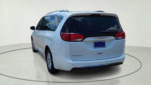 Bright White Clearcoat 2020 Chrysler Pacifica Touring-L