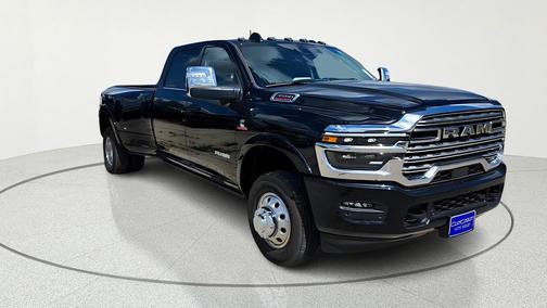 Diamond Black 2026 RAM 3500 Limited