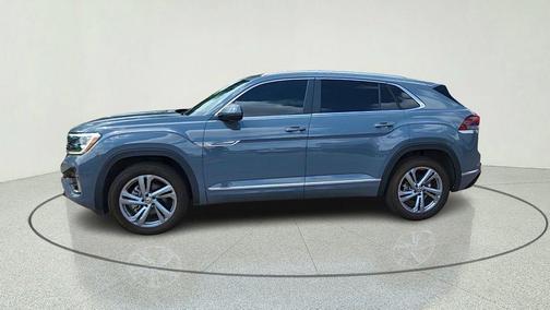 Pure Gray 2024 Volkswagen Atlas Cross Sport 2.0T SEL R-Line