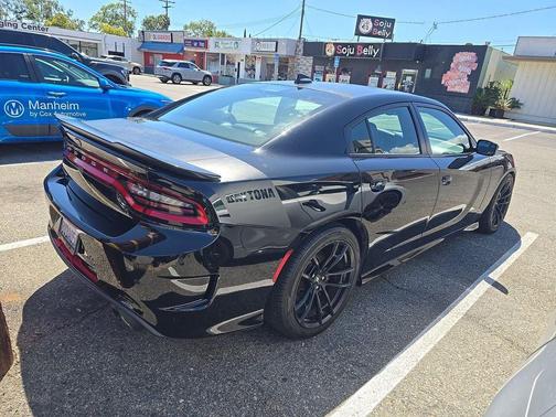 Pitch Black Clearcoat 2021 Dodge Charger Scat Pack