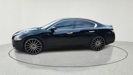 Super Black 2014 Nissan Maxima SV