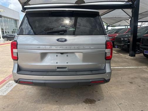 Iconic Silver Metallic 2023 Ford Expedition Max XL