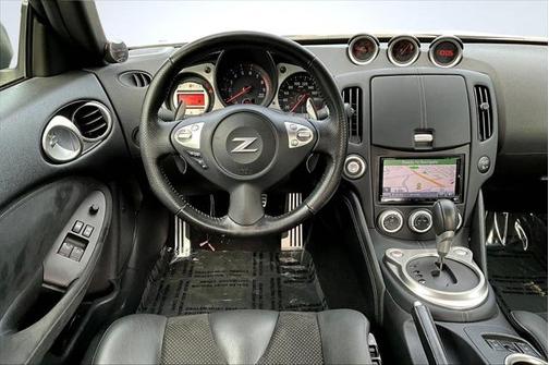 2010 Nissan 370Z Touring