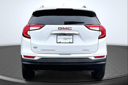 2022 GMC Terrain SLT