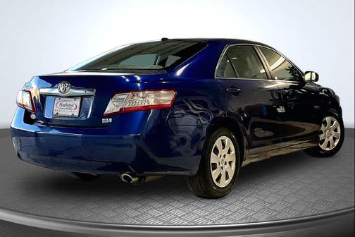Blue Ribbon Metallic 2011 Toyota Camry Hybrid SE
