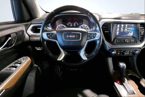 2017 GMC Acadia SLE-1