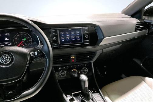 2021 Volkswagen Jetta 1.4T R-Line