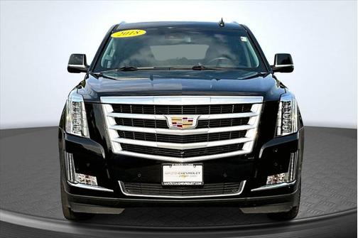 2018 Cadillac Escalade Luxury