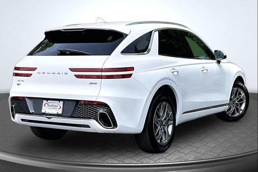 Uyuni White 2025 Genesis GV70 2.5T AWD