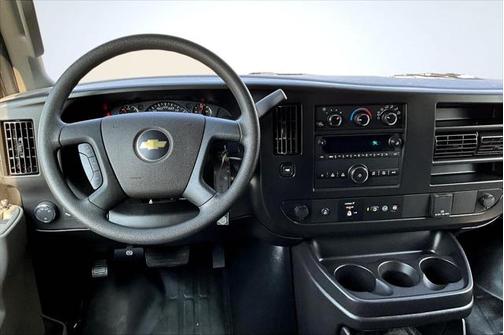 2023 Chevrolet Express 2500 RWD 2500 Regular Wheelbase WT