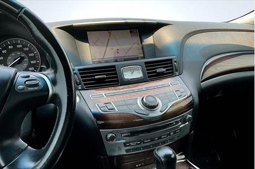 2012 INFINITI M37x Base
