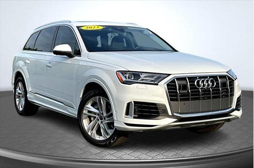 2023 Audi Q7 55 Premium