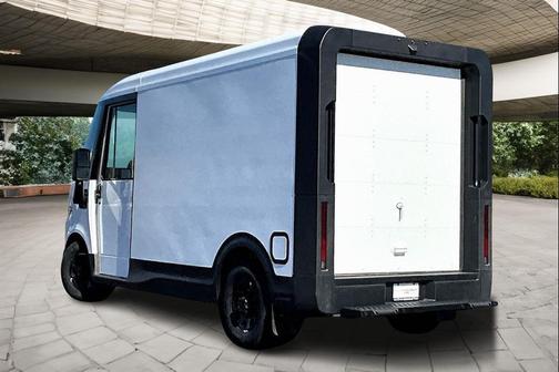 2025 Chevrolet BrightDrop 400 EAWD 400