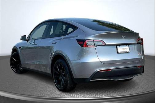 2024 Tesla Model Y Long Range Dual Motor All-Wheel Drive