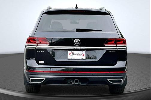 Deep Black Pearl 2023 Volkswagen Atlas 3.6L SE w/Technology