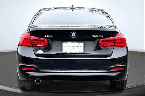 2017 BMW 320 i