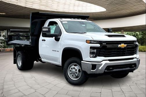 2025 Chevrolet Silverado 3500 WT