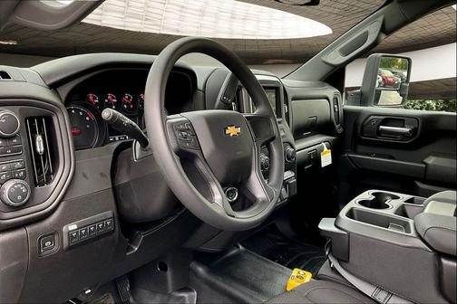 2025 Chevrolet Silverado 3500 WT
