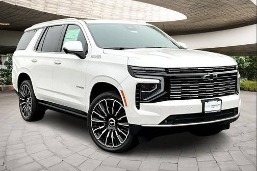 2025 Chevrolet Tahoe 4WD High Country