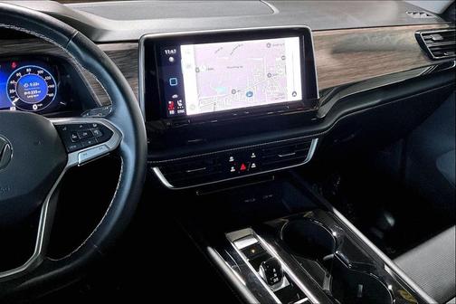 2024 Volkswagen Atlas 2.0T SEL