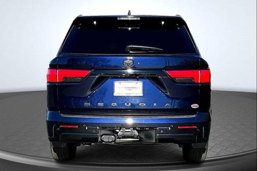 2024 Toyota Sequoia Platinum