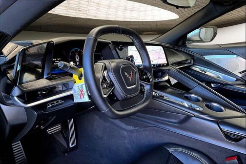 2026 Chevrolet Corvette Stingray w/2LT