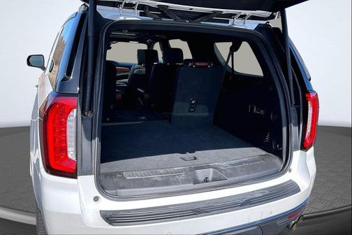 White Frost Tricoat 2023 GMC Yukon XL Denali Ultimate