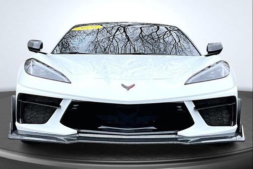 Arctic White 2021 Chevrolet Corvette Stingray w/3LT