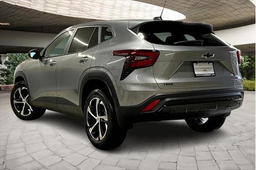 2025 Chevrolet Trax FWD 1RS