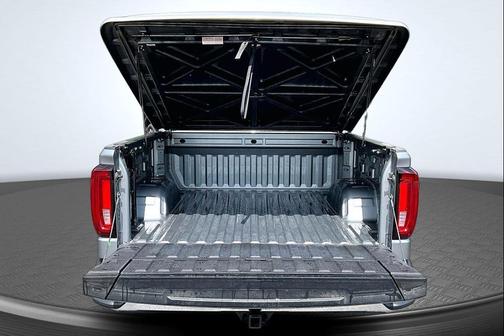 Sterling Metallic 2024 GMC Sierra 1500 SLT