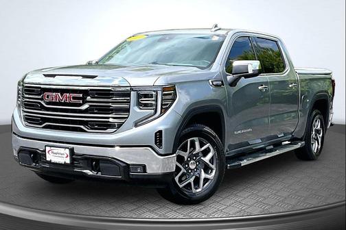 Sterling Metallic 2024 GMC Sierra 1500 SLT