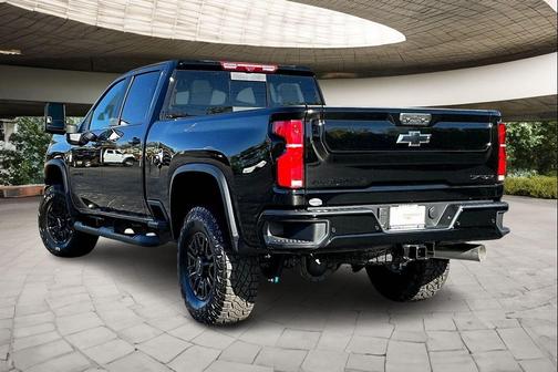 2026 Chevrolet Silverado 2500 ZR2